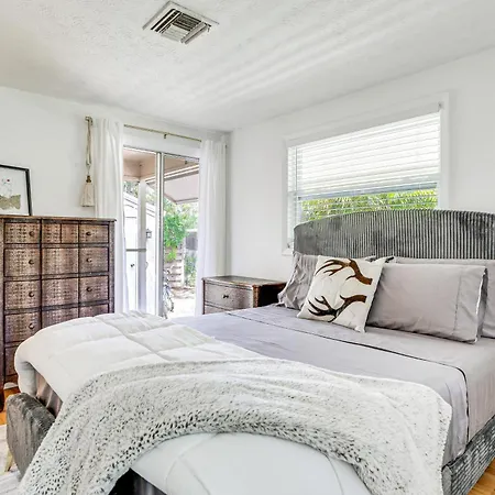 Inviting Sarasota Cottage 5 Mi To Beach Access! Exterior photo